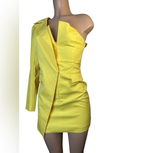 Blazer dress with one shoulder yellow unique piece size small - Picture 4 of 14